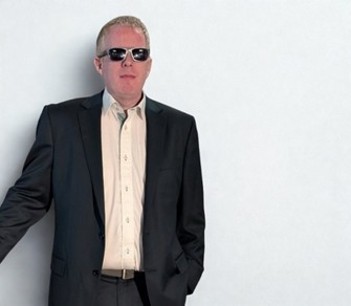A photograph of Paul Arnold.
